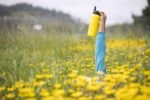 Hydro Flask Vacuum Insulated Stainless Steel Water Bottle Wide Mouth with Straw Lid (White, 32-Ounce) | Choice Wholesales