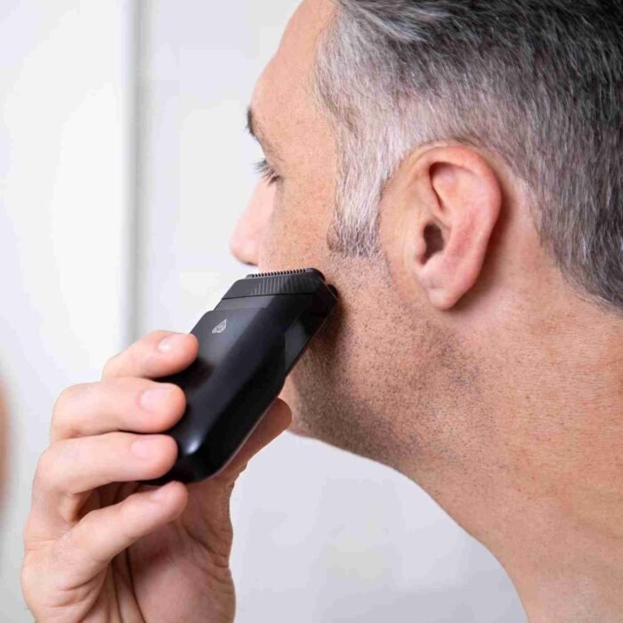MANSCAPED® The Handyman™ Compact Face Shaver – Portable Men’s Travel Facial Hair Groomer, USB-C Rechargeable Razor, | Choice Wholesales